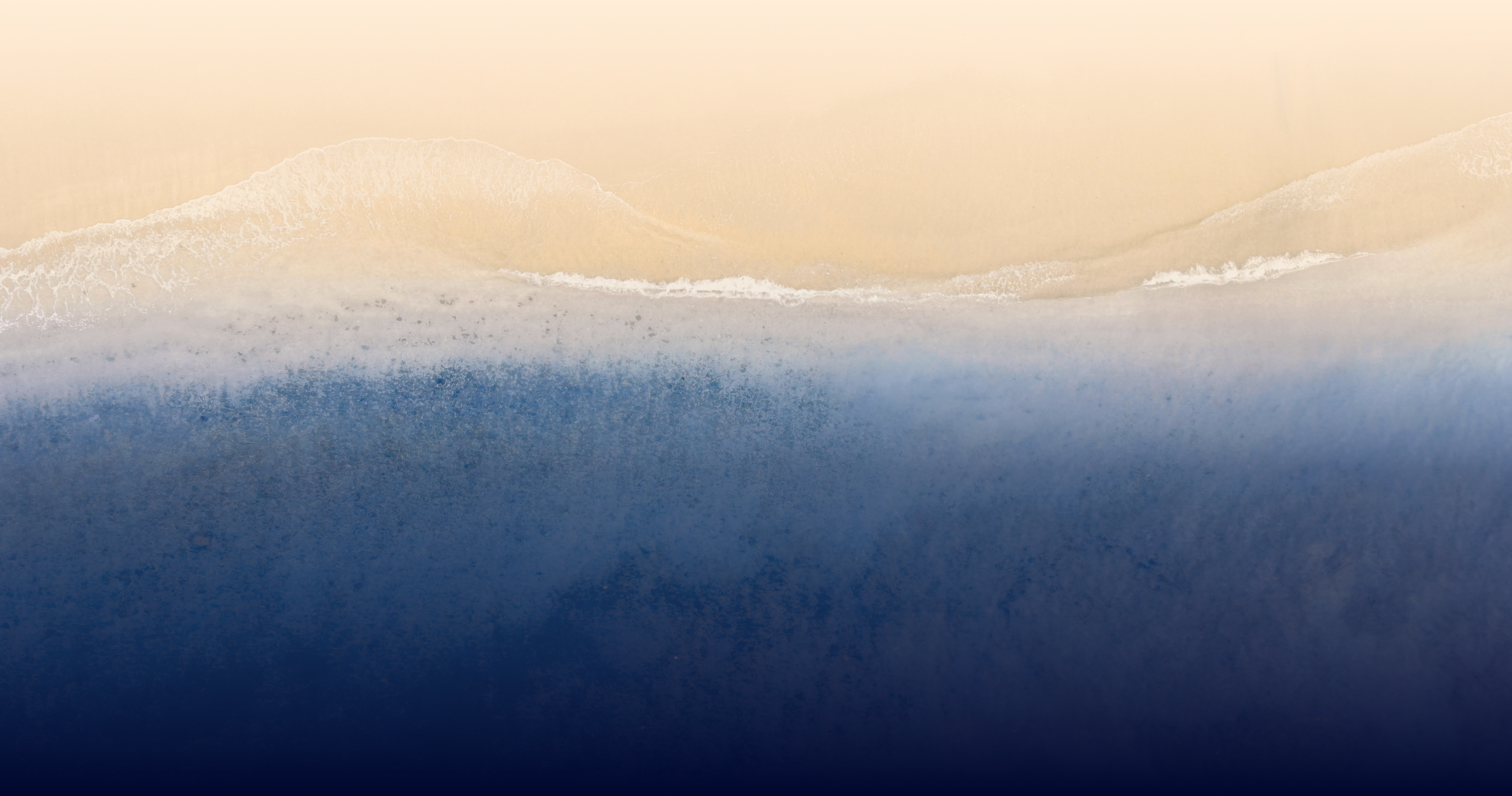 Meer trifft auf den Strand