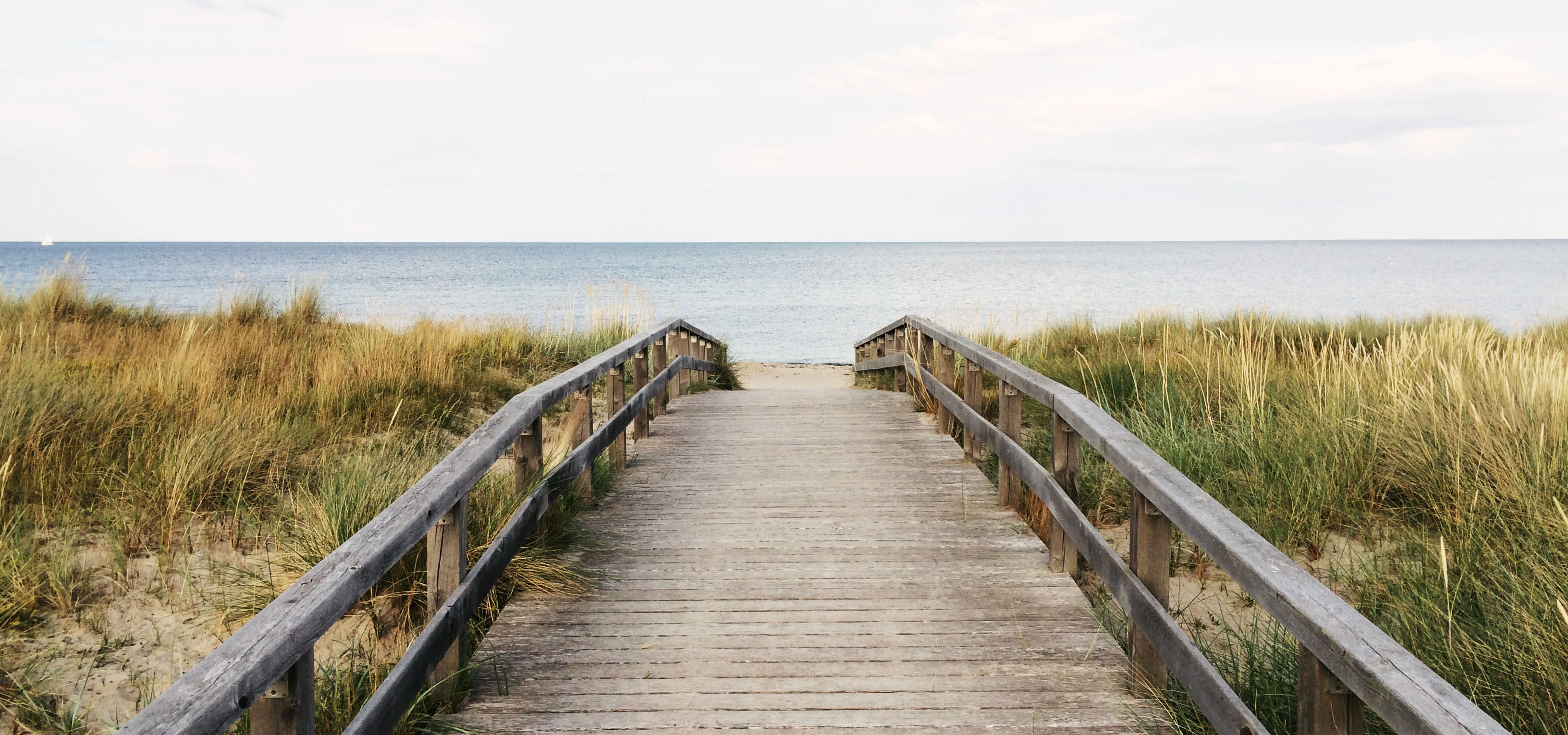 Steg zum Strand